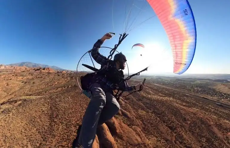 Weather Risks in Paramotor Flying and How to Avoid Them