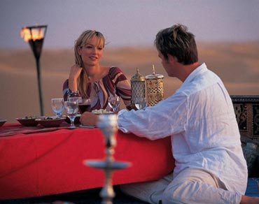 romantic dune dinner riyadh