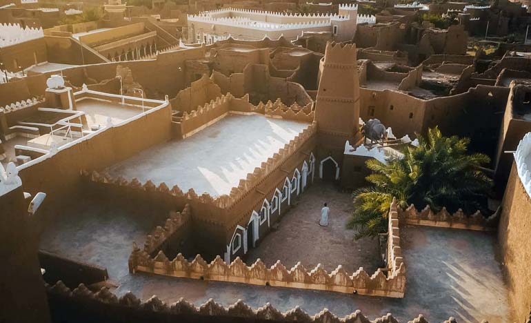ushaiqer heritage village riyadh